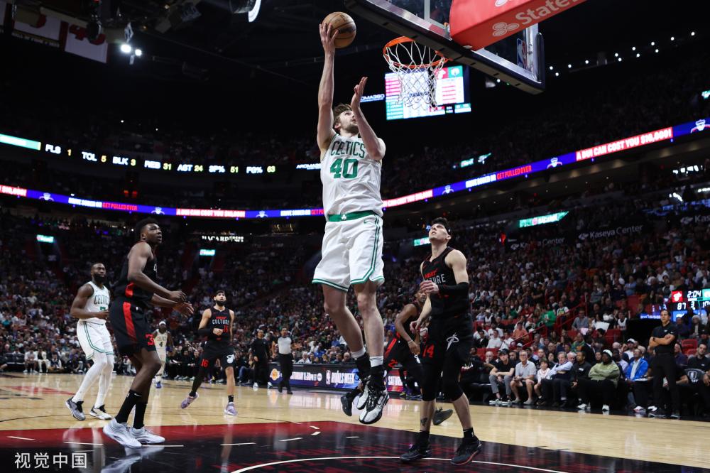 展现出了极 展现出了极