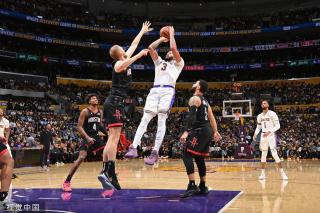 世体：巴萨只有收到9000万欧的报价，才会考虑放行费尔明