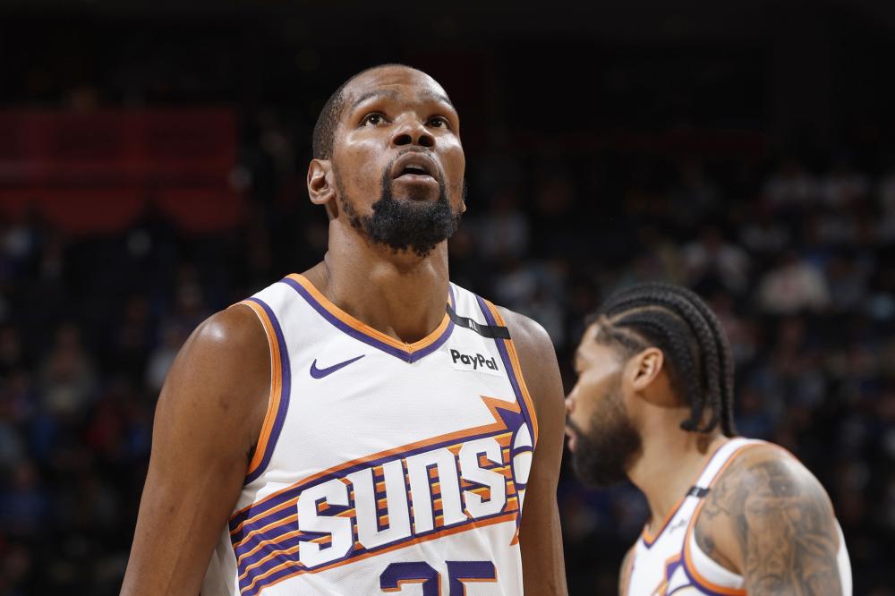 丘库埃梅卡正式转会多特后，切尔西今年夏窗将实现盈利