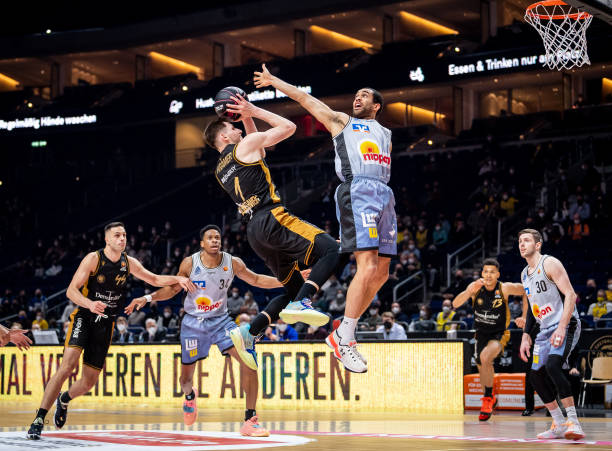 体育2023全省老年人体育健身创新项目展演在济南举办