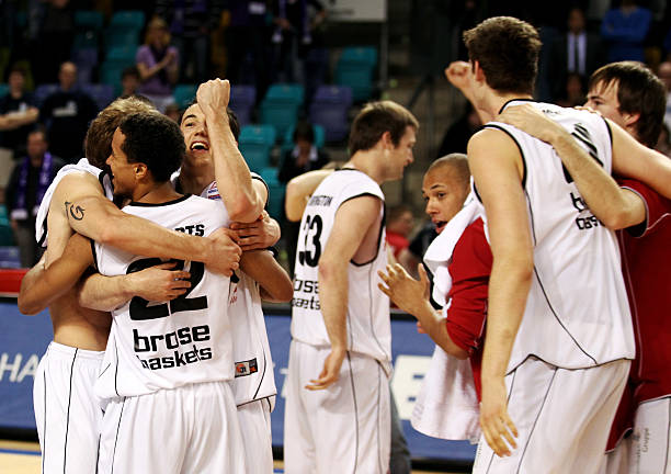 南野拓实：主场战澳大利亚绝不能输；沙特澳大利亚是两大劲敌